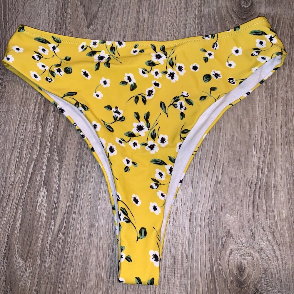 Floral Bikini Bottoms NWOT